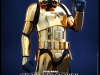 Hot Toys Gold Stormtrooper 02