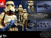 Hot Toys Gold Stormtrooper 08