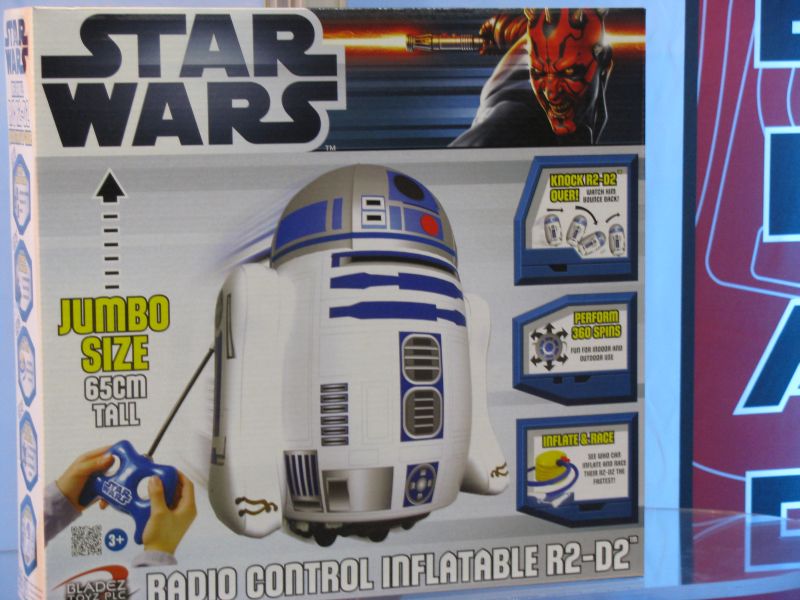 Bladez Toyz Toy Fair 2013 R2-D2 Box