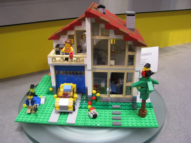 Lego Creator 2013 31012 Family House Loose