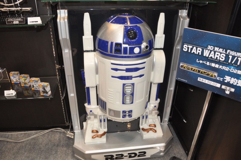 3D Wall Figure R2-D2