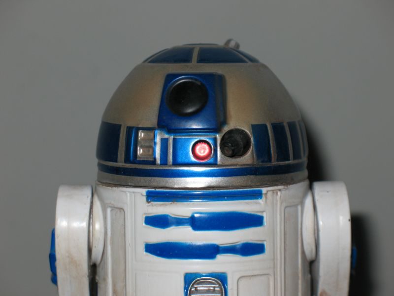 Disney Elite Series R2-D2 Close-up