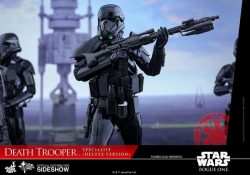 Hot Toys Death Trooper Specialist Deluxe 01