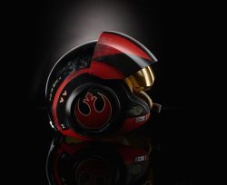 Hasbro Black Series Poe Dameron Helmet