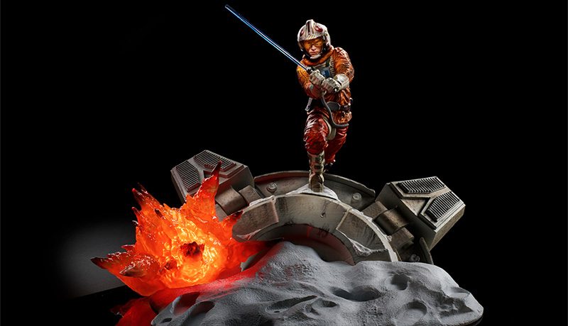 Hasbro Centerpiece Luke Banner