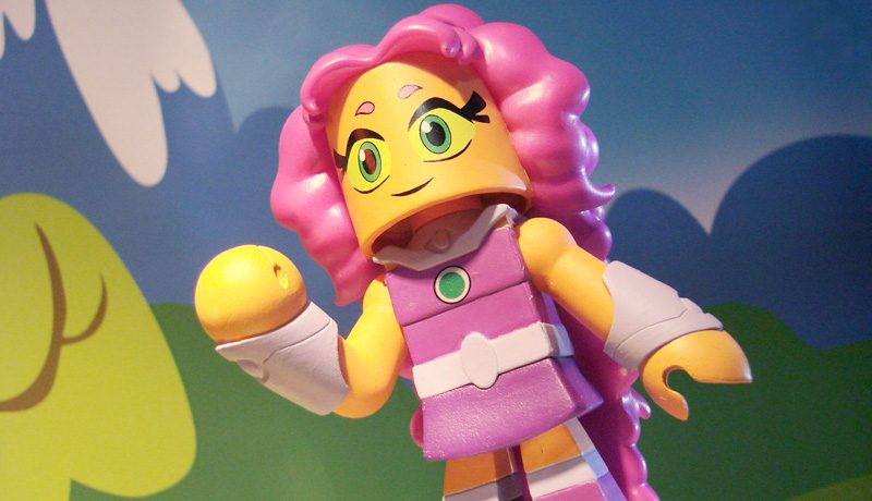 Starfire Vinimates Banner