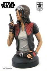 Gentle Giant Bust Doctor Aphra Side