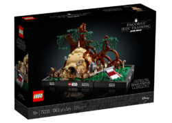 LEGO 75330 Dagobah Jedi Training Diorama Box